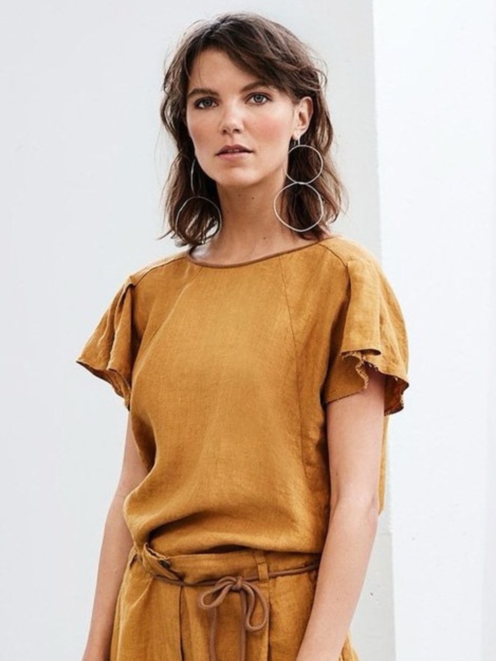 Humanoid Sabyn Top Honey Mustard 100% Linen Flutter Sleeve XS